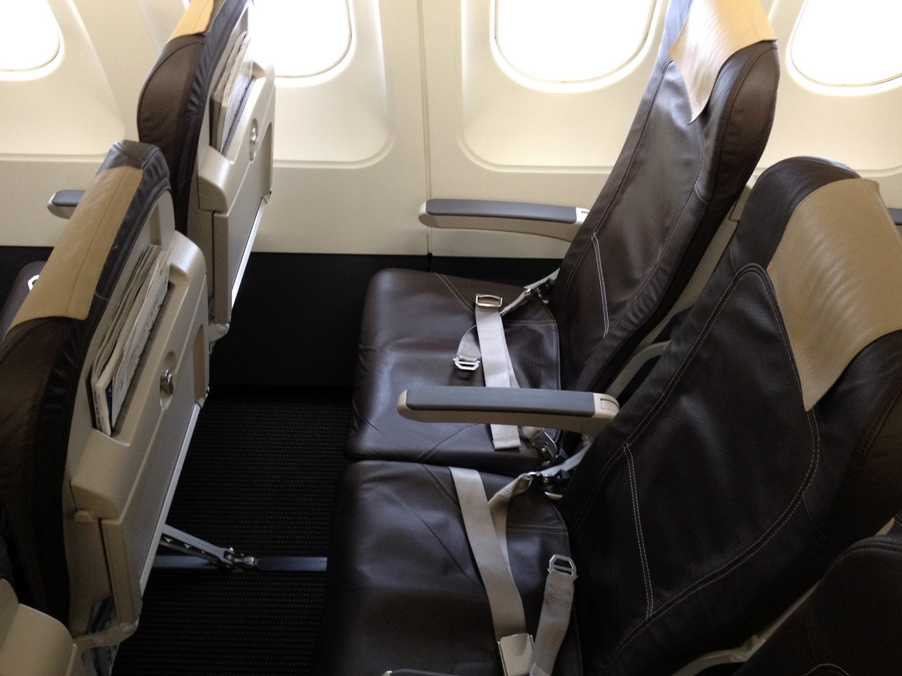 Swiss air economy class baggage allowance sale